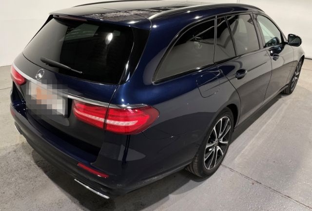 Mercedes-Benz E 200 T Automatik Leder LED ACC Navi Widescreen foto 3