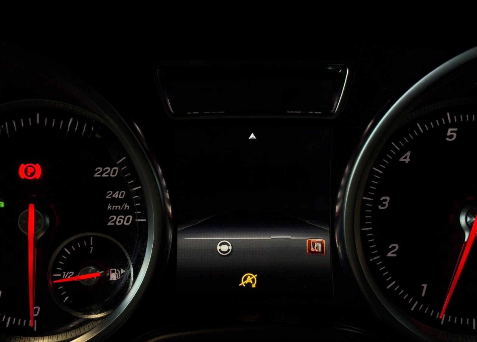 Mercedes-Benz GLE 400/4Matic/AMG/PANO/LED/360*/SERVVOLL/ACC/TV foto 11