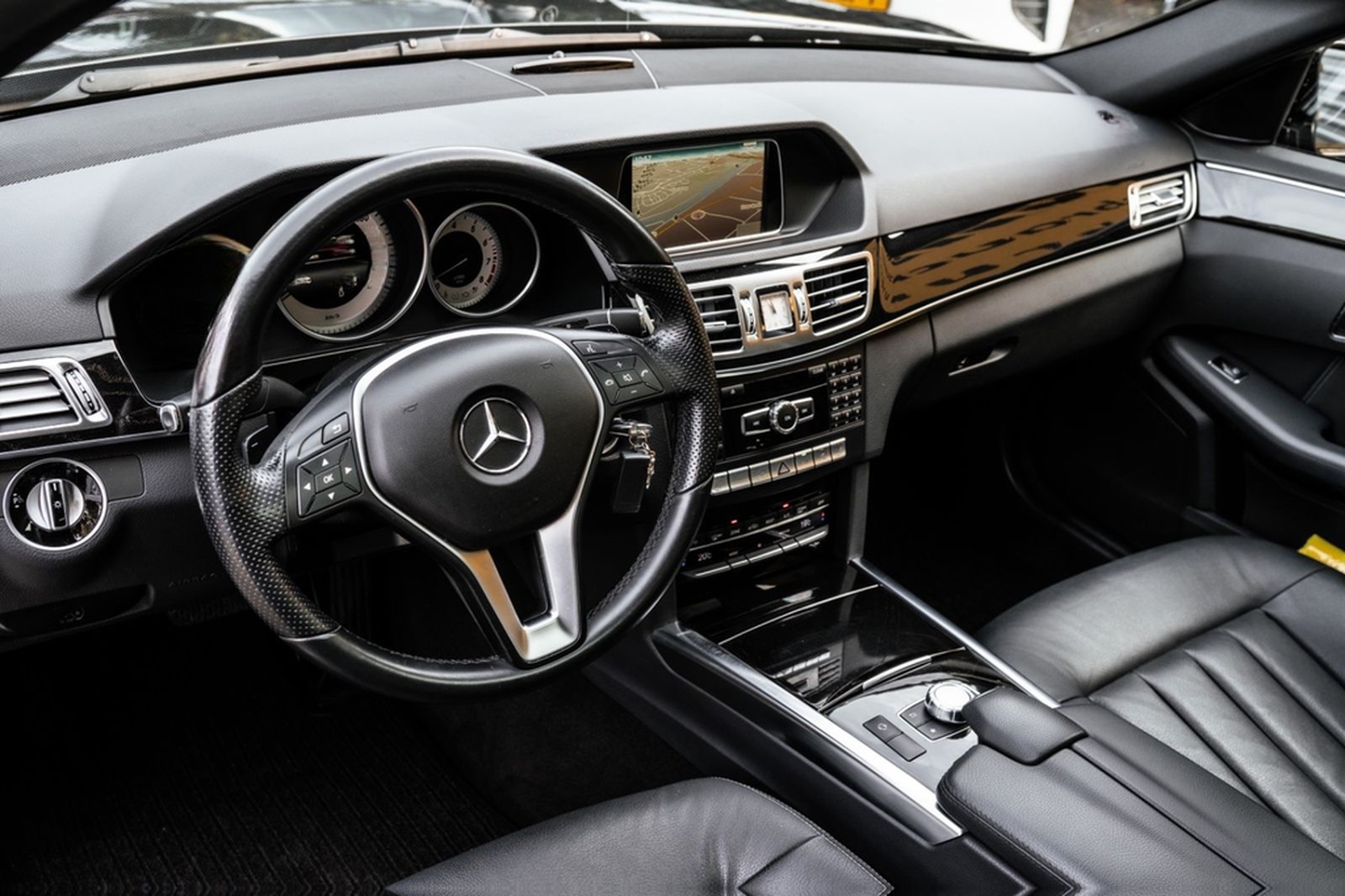 Mercedes-Benz E 400 4Matic 7G-TRONIC Avantgarde Schiebedach foto 4