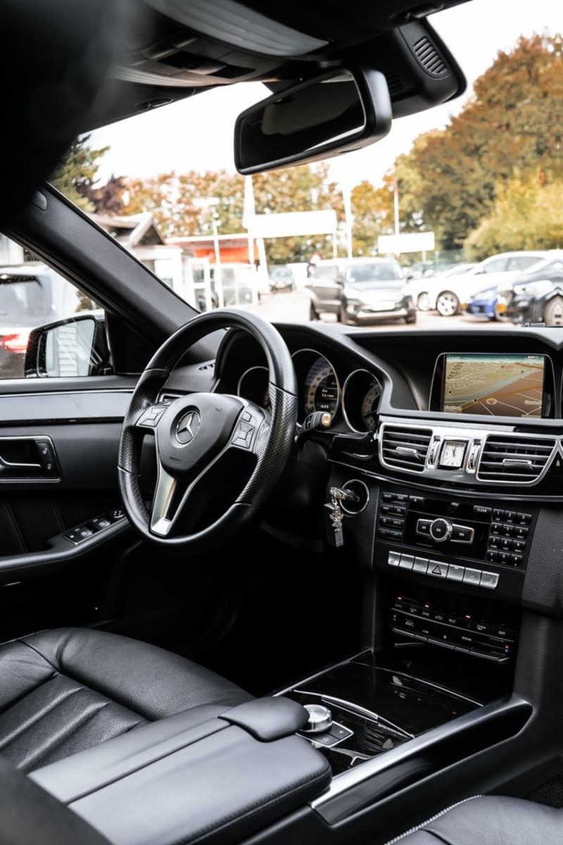 Mercedes-Benz E 400 4Matic 7G-TRONIC Avantgarde Schiebedach foto 6