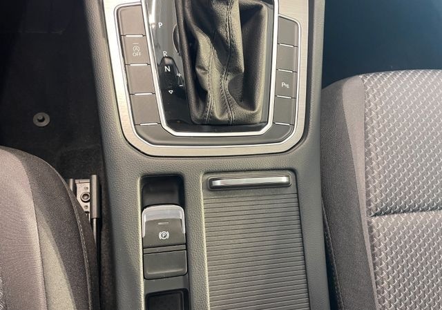Volkswagen Passat Variant 1.5 TSI Business Premium ACC LED foto 21