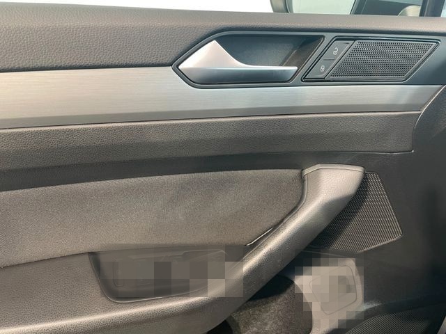 Volkswagen Passat Variant 1.5 TSI Business Premium ACC LED foto 23