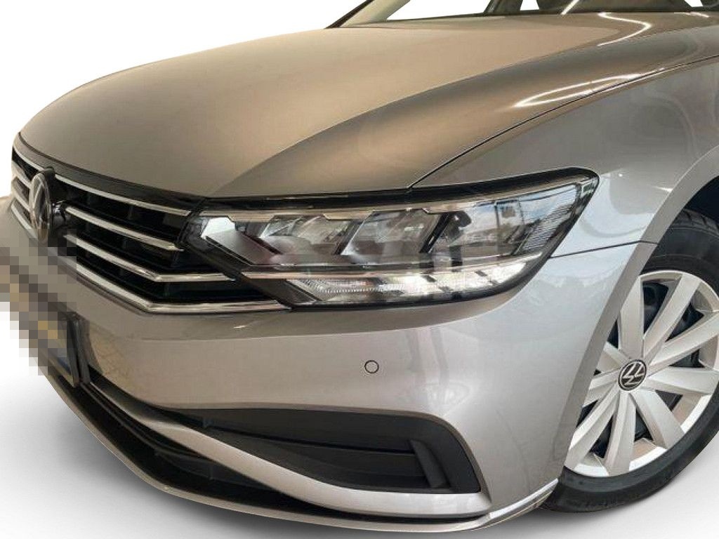 Volkswagen Passat Variant 1.5 TSI Business Premium ACC LED foto 5
