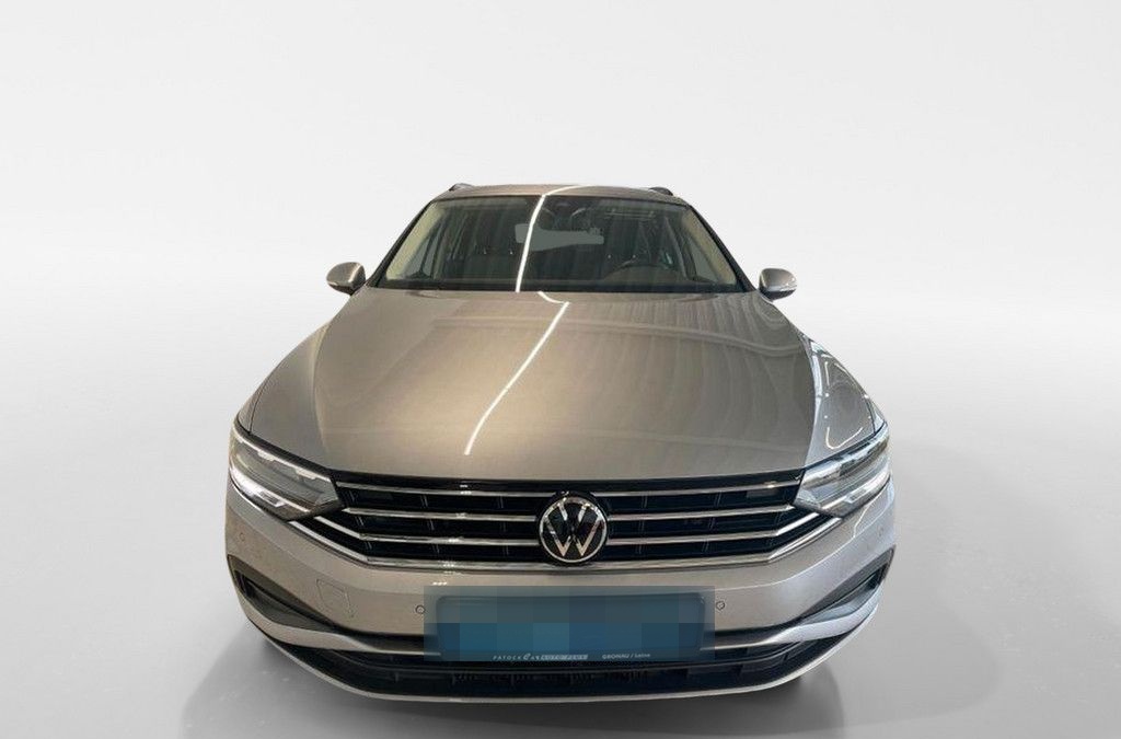 Volkswagen Passat Variant 1.5 TSI Business Premium ACC LED foto 9