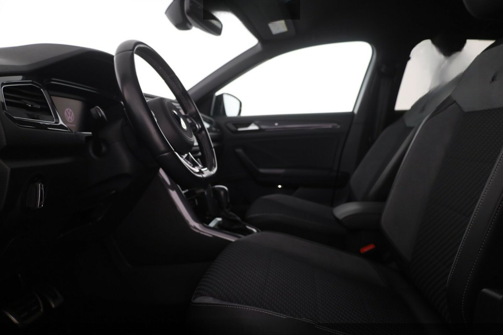Volkswagen T-Roc 1.5 TSI Sport R-Line#AHK#ActiveInfo#19Z#LE foto 12