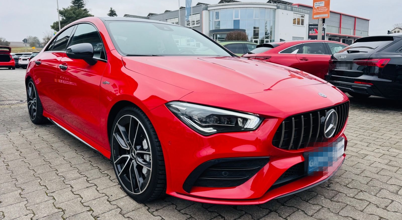 Mercedes-Benz CLA 35 AMG 4Matic+NIGHT+PANO+MULTI BEAM+TOP