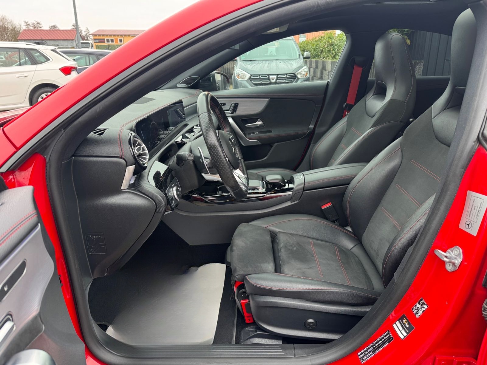 Mercedes-Benz CLA 35 AMG 4Matic+NIGHT+PANO+MULTI BEAM+TOP foto 14