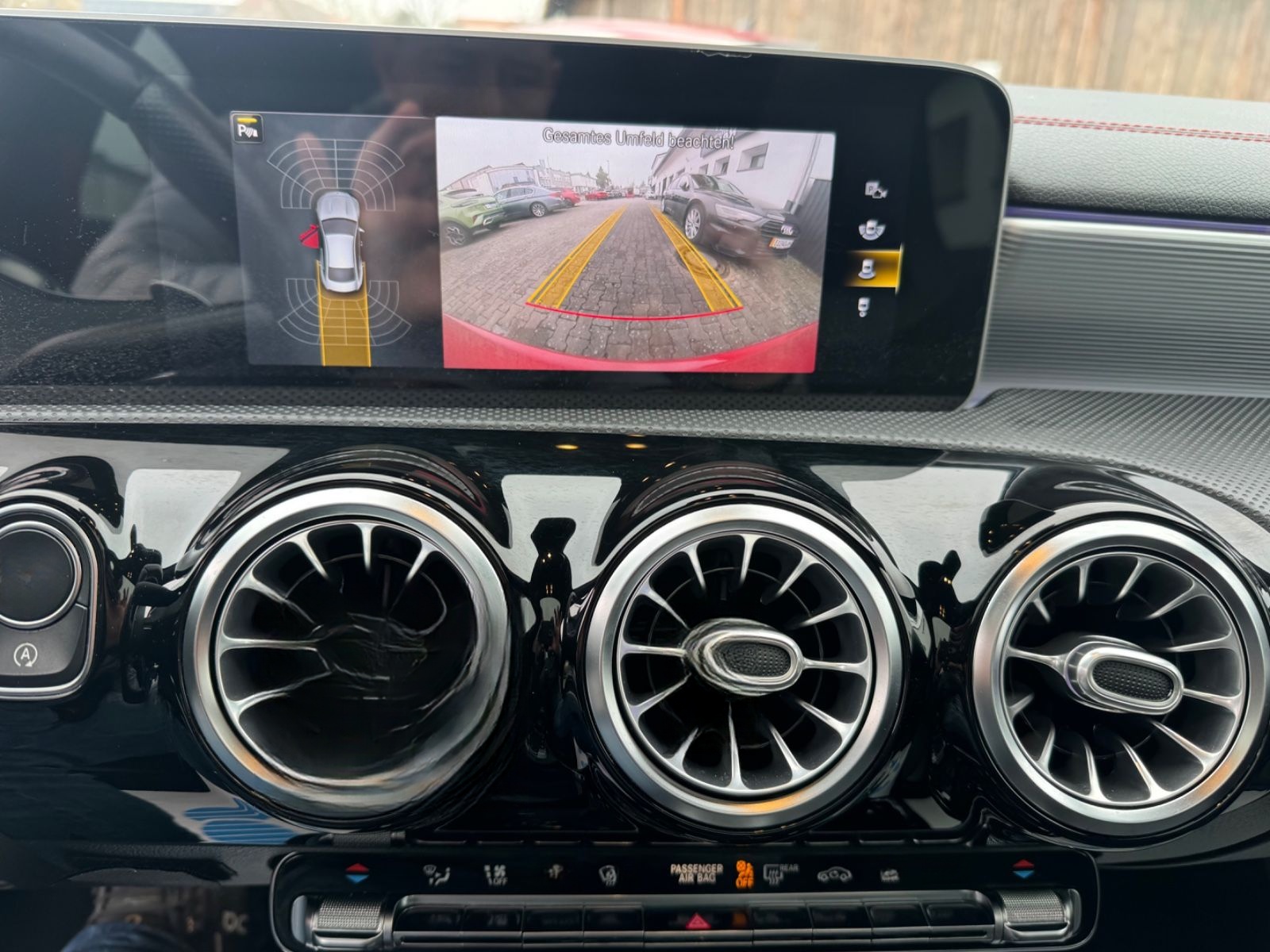 Mercedes-Benz CLA 35 AMG 4Matic+NIGHT+PANO+MULTI BEAM+TOP foto 17