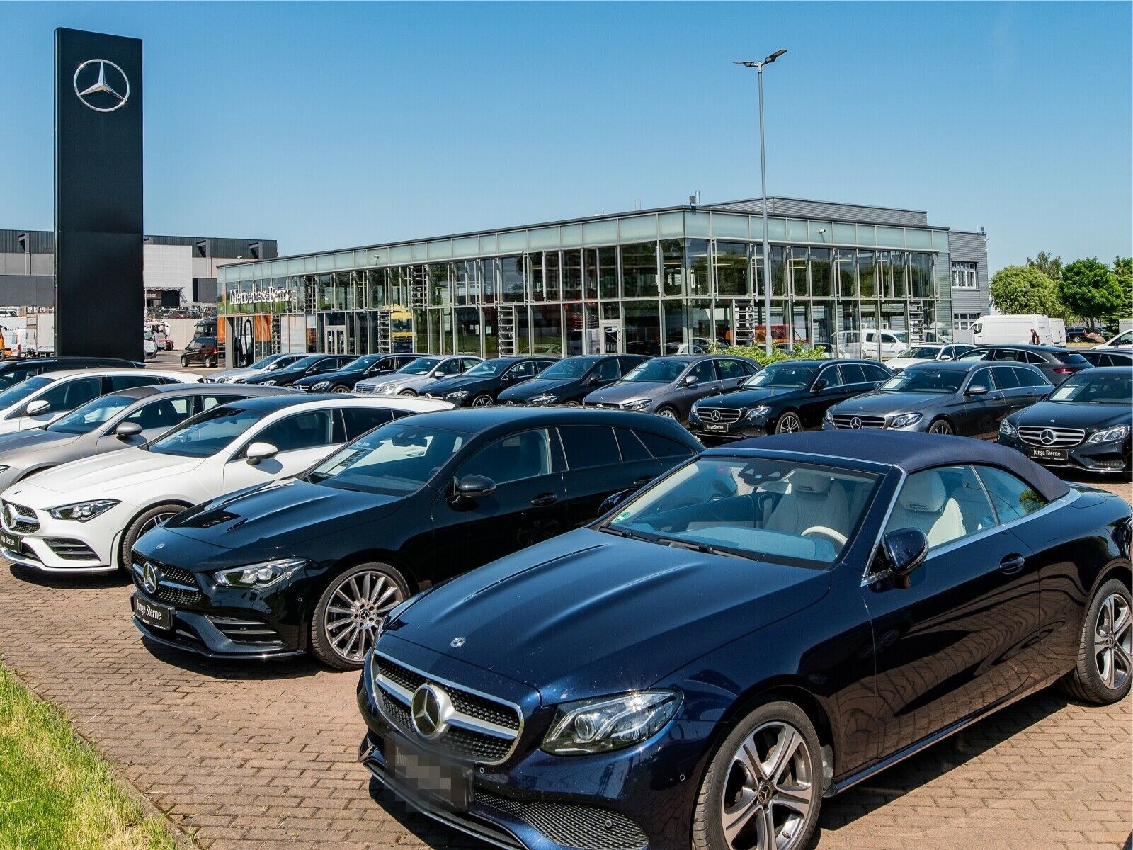 Mercedes-Benz EQA 350 4M AMG Line RF-Kamera*Lenkradhzg*Totw.-A foto 14