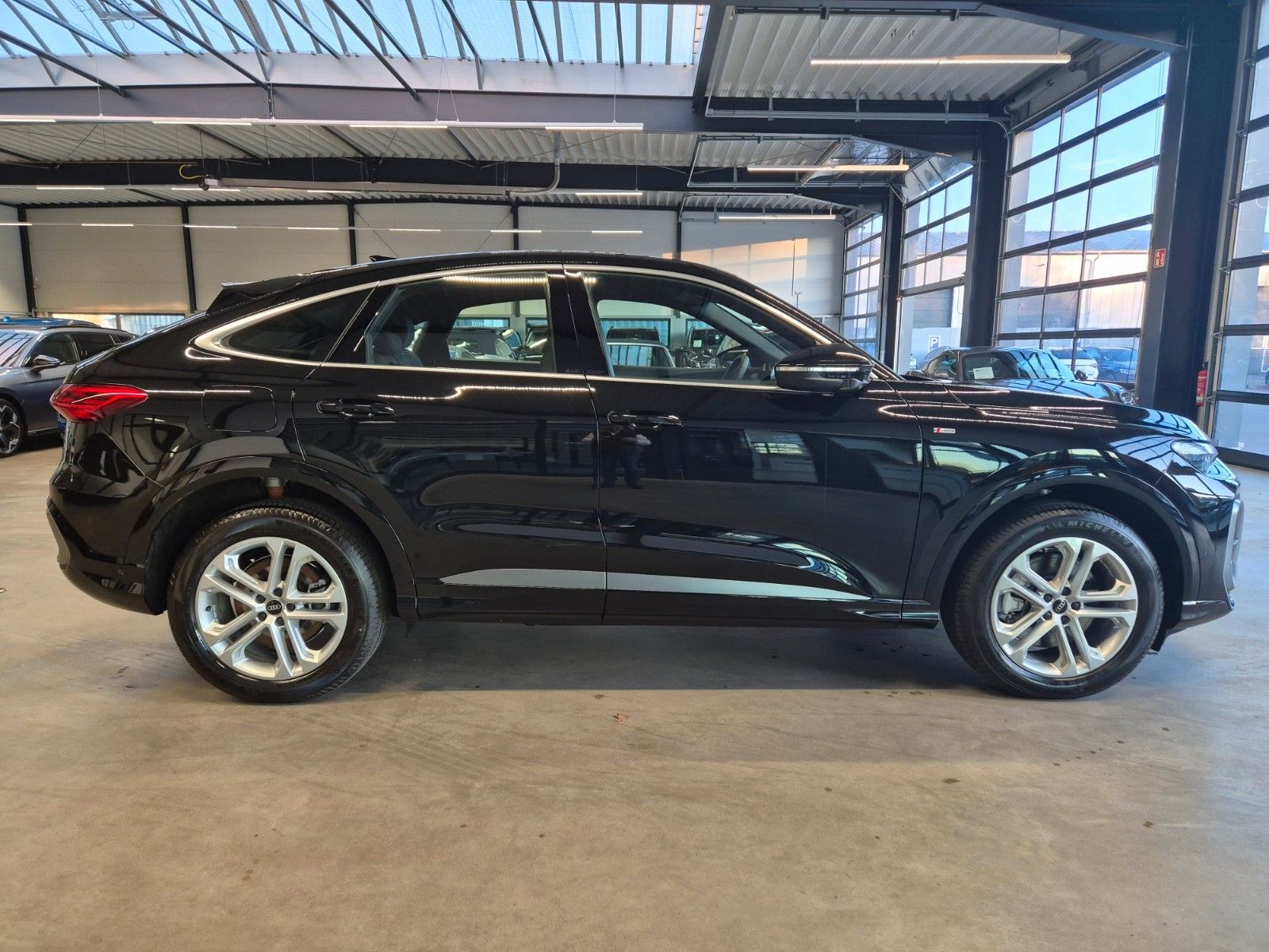 Audi Q5 SPORTBACK 2.0TDI QUATTRO S LINE MATRIX 360CAM foto 4