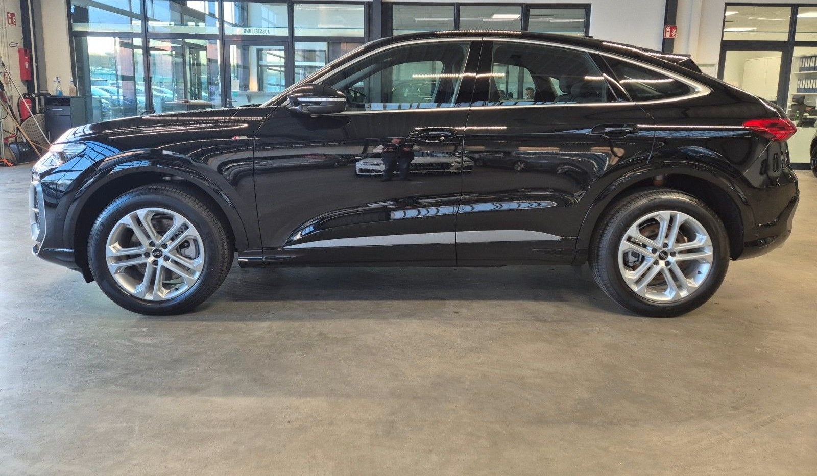 Audi Q5 SPORTBACK 2.0TDI QUATTRO S LINE MATRIX 360CAM foto 7