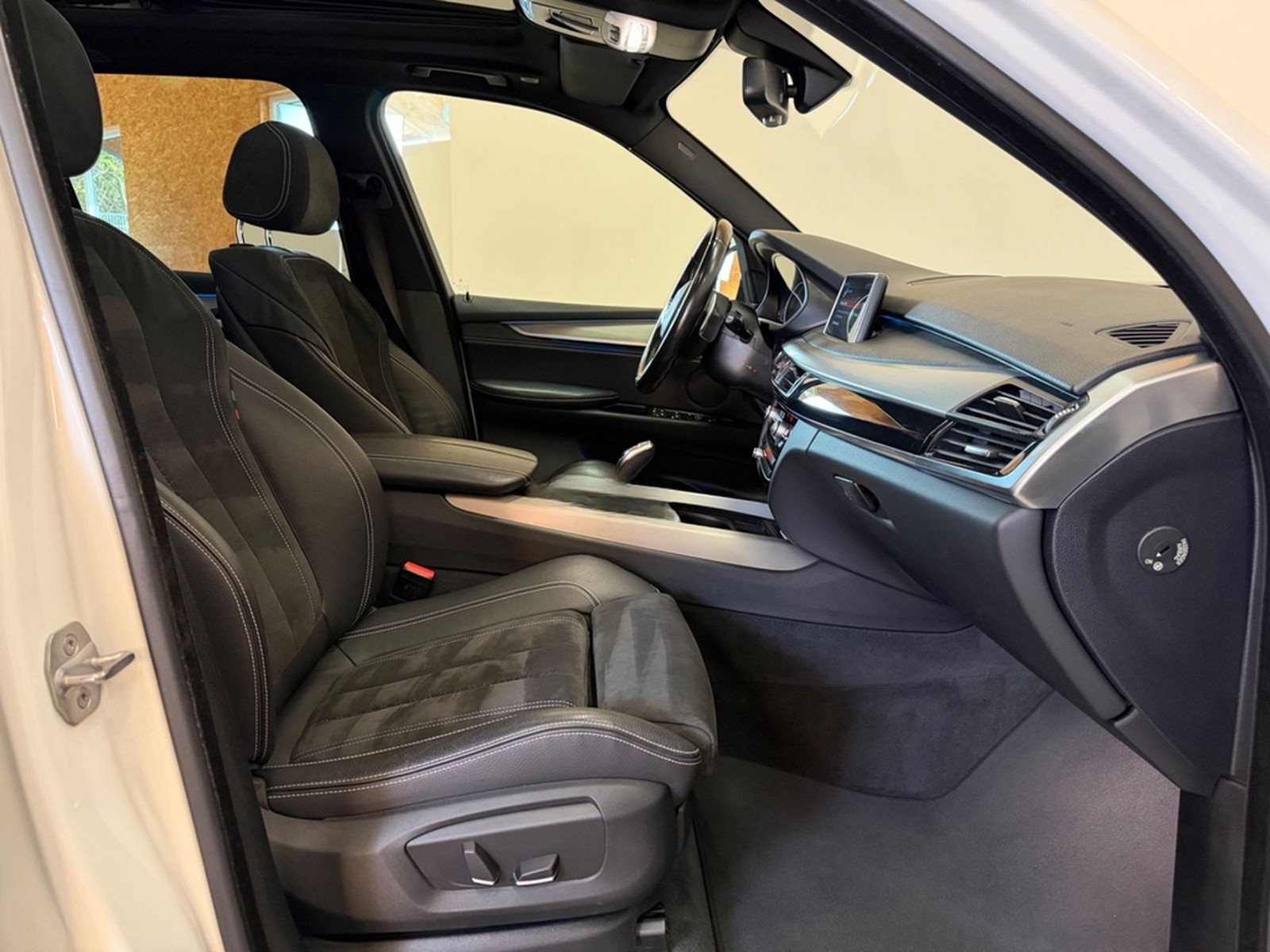 BMW X5 xDrive 30d M-Paket/PANO/AHK/HUD/HiFi/R-KAM/SH foto 22