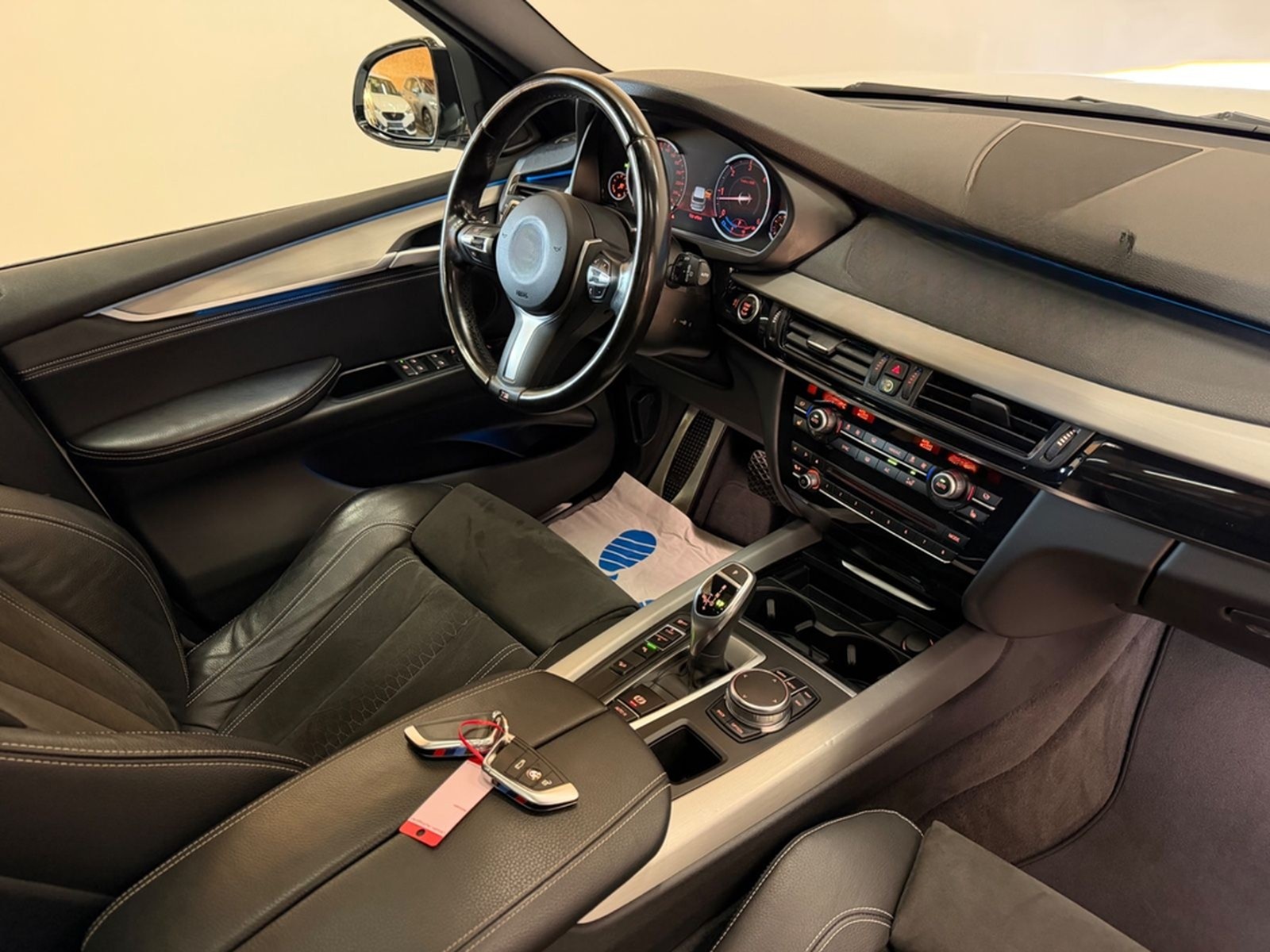 BMW X5 xDrive 30d M-Paket/PANO/AHK/HUD/HiFi/R-KAM/SH foto 23