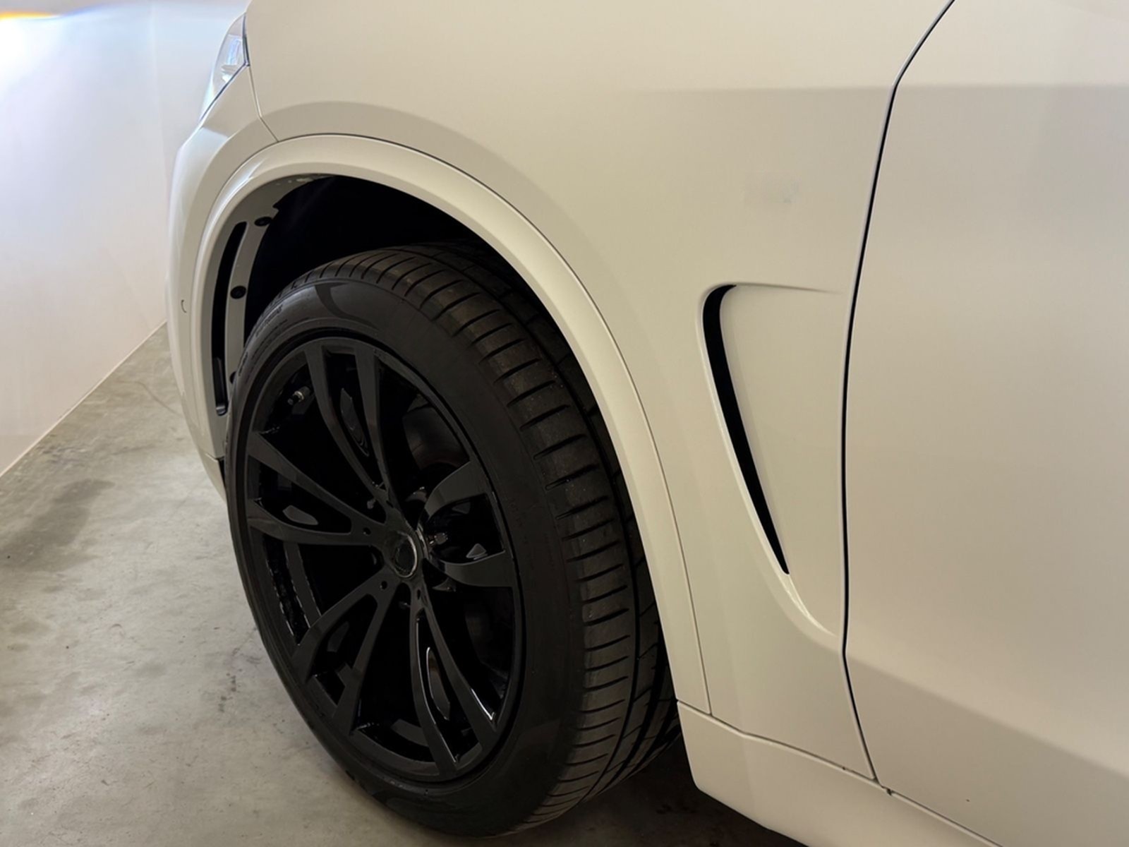 BMW X5 xDrive 30d M-Paket/PANO/AHK/HUD/HiFi/R-KAM/SH foto 33