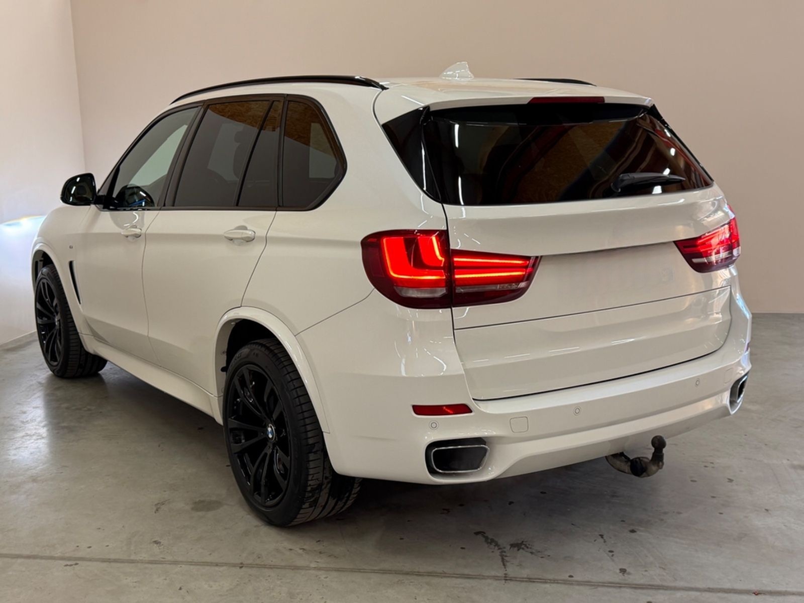 BMW X5 xDrive 30d M-Paket/PANO/AHK/HUD/HiFi/R-KAM/SH foto 10