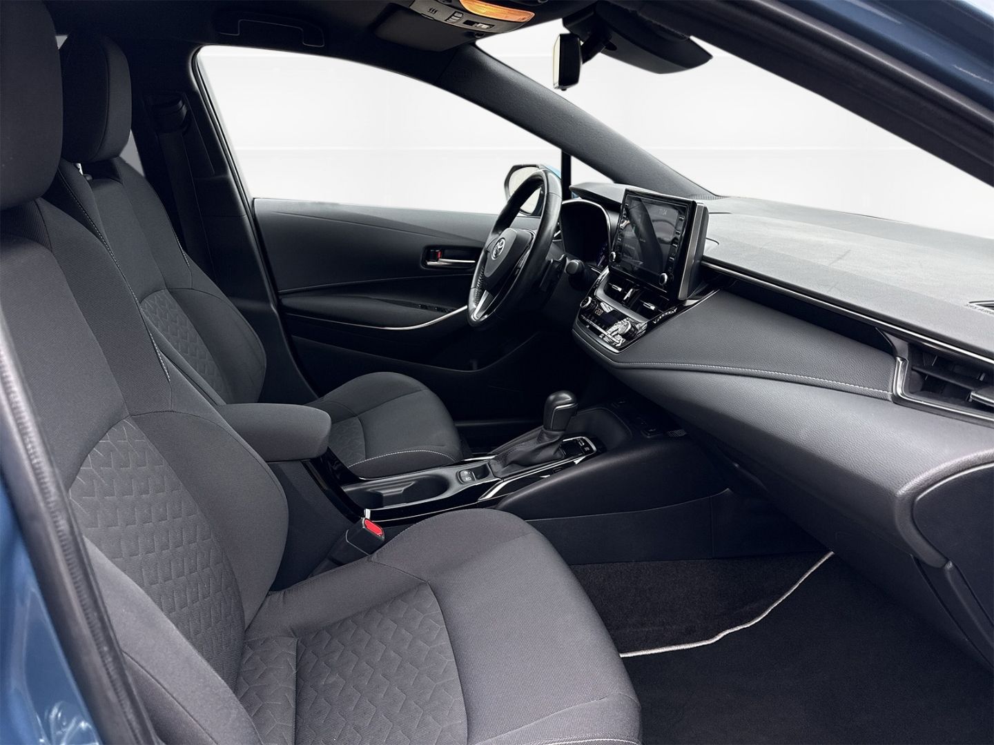 Toyota Corolla Touring Sports 2.0 Hybrid Club +Kamera + foto 15