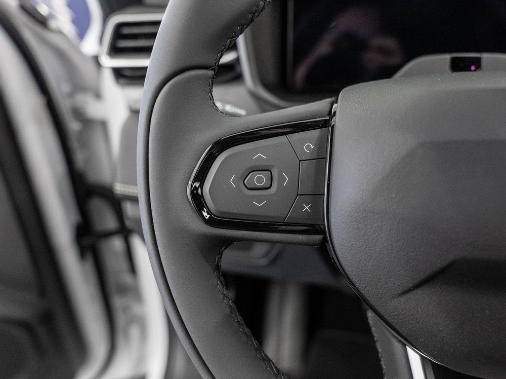 Lynk&Co 01 PHEV Core KLIMA PDC SITZHEIZUNG LED NAVI ACC foto 17