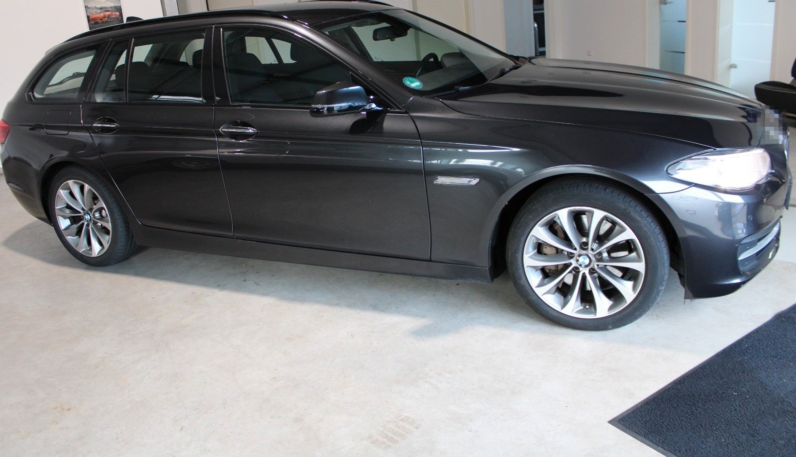 BMW 530 d Aut.Sport Shadow-Line Leder Navi pro. foto 2