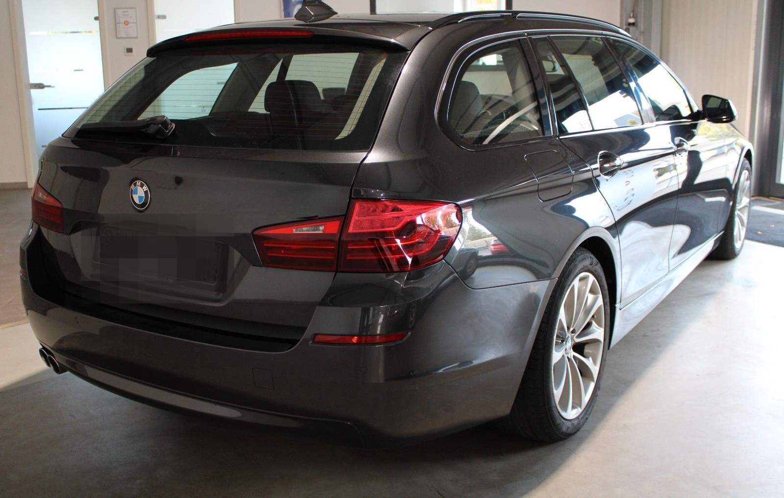 BMW 530 d Aut.Sport Shadow-Line Leder Navi pro. foto 3