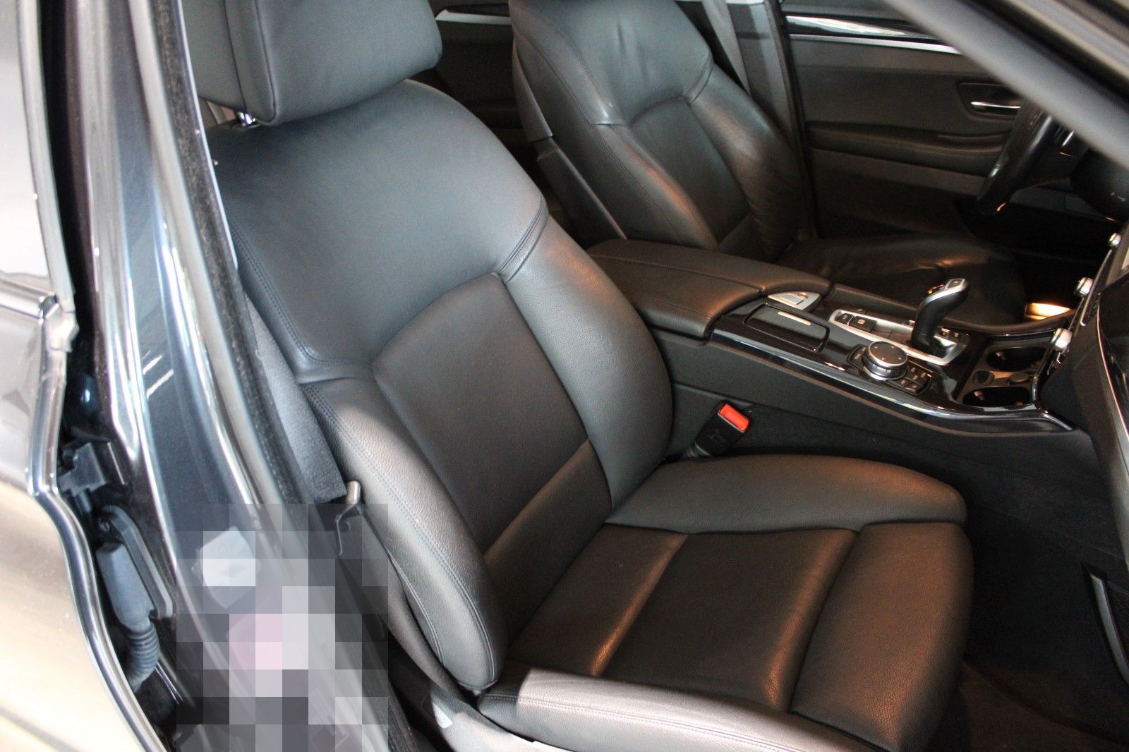 BMW 530 d Aut.Sport Shadow-Line Leder Navi pro. foto 9