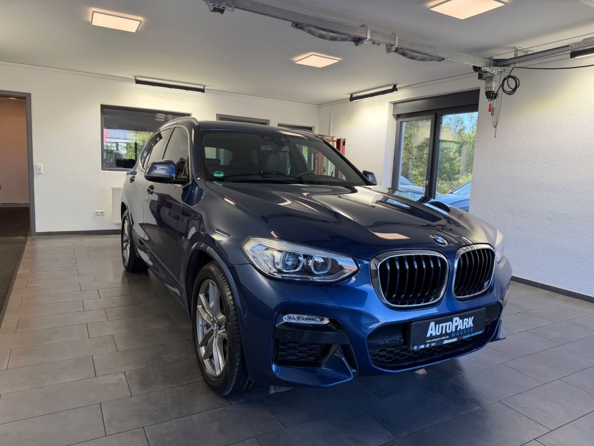 BMW X3 xDrive30i M Sport Pano AHK Navi foto 3