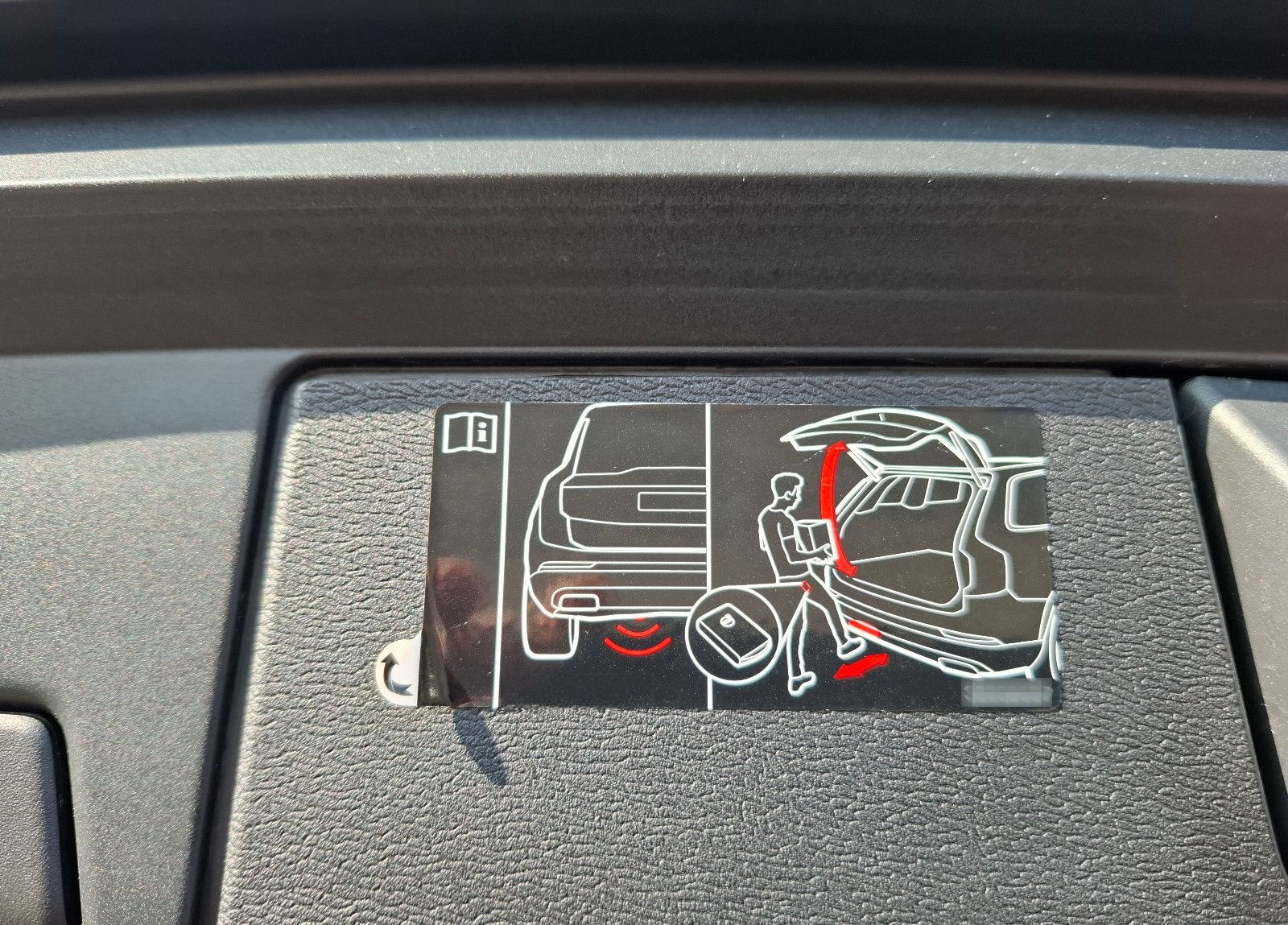 Volvo XC 60 R Design AWD*XeniumP.*Panoramadach*LED*CAM foto 20