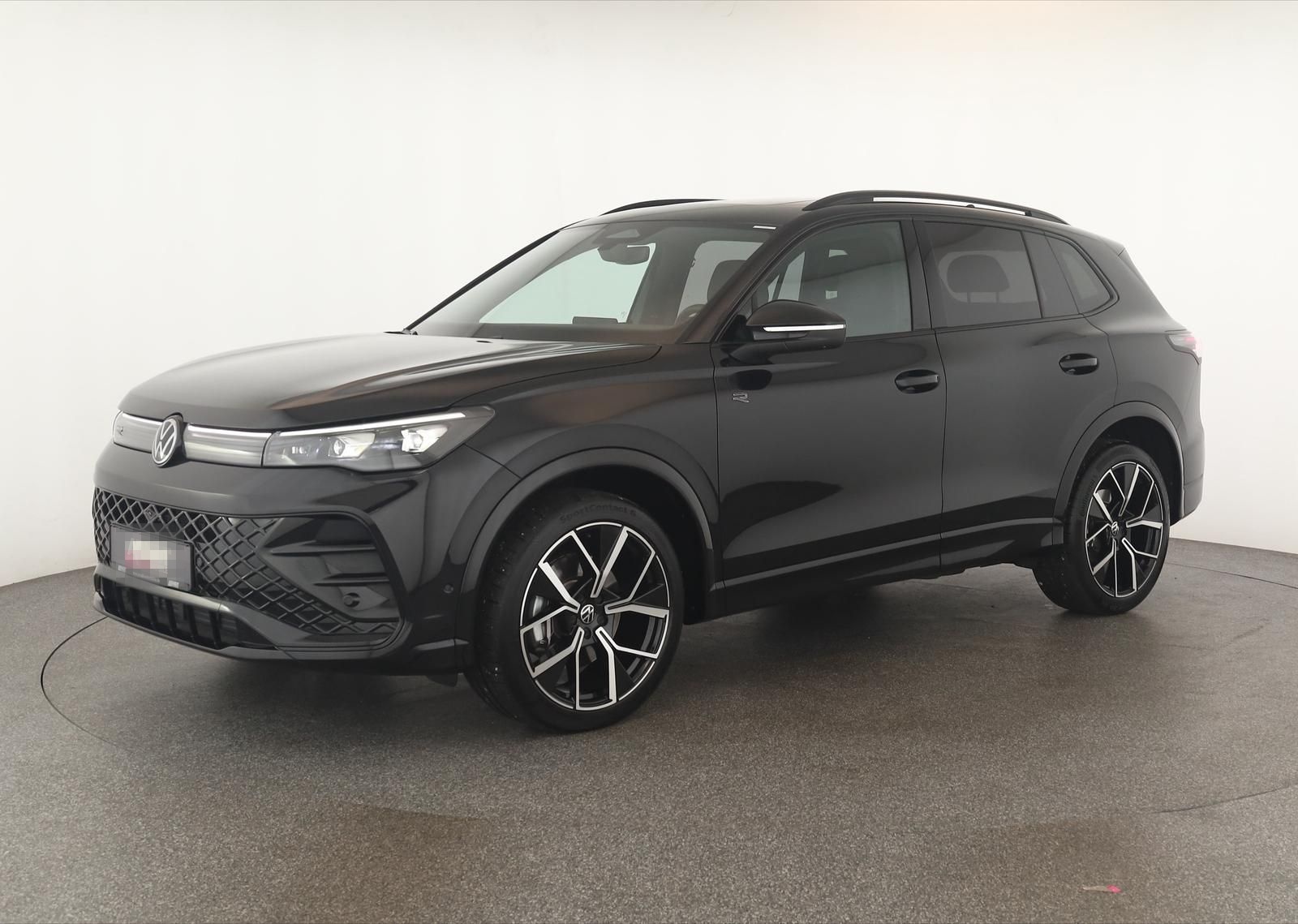 Volkswagen Tiguan 2.0 TSI DSG 4M R-Line IQ Pano Nav 360 AHK foto 2