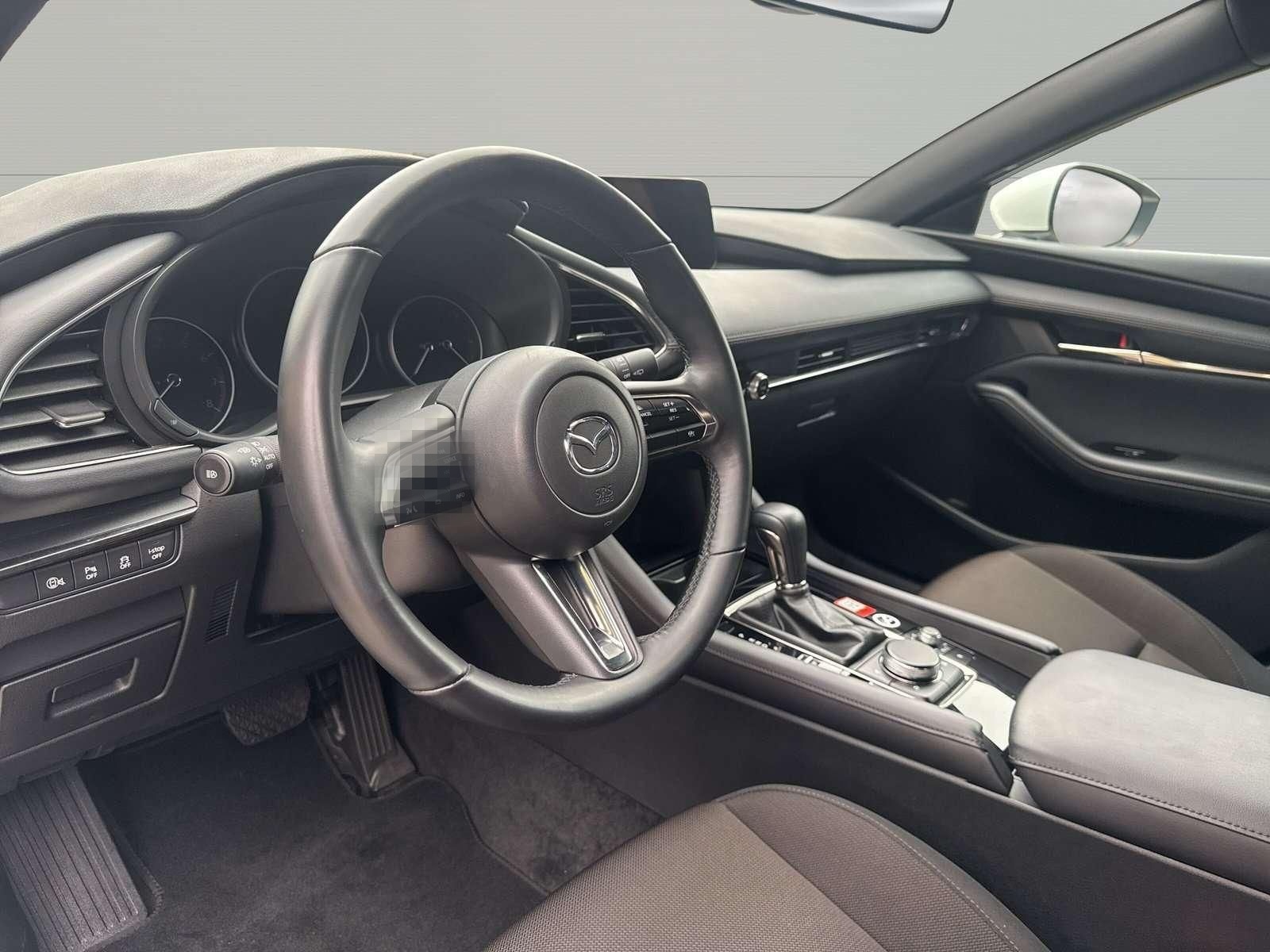 Mazda 3 Centre-Line-NAVI-KAMERA-SITZHEIZUNG-LED foto 9