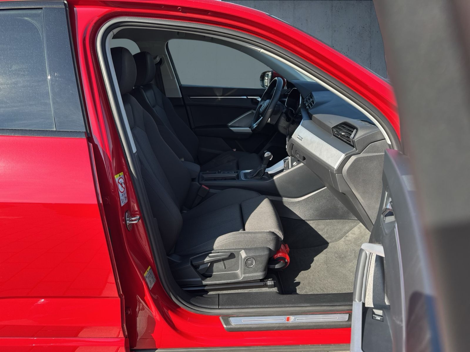 Audi Q3 Sportback S line 35 TFSI S tr LED/Nav/ASI/Kam foto 15