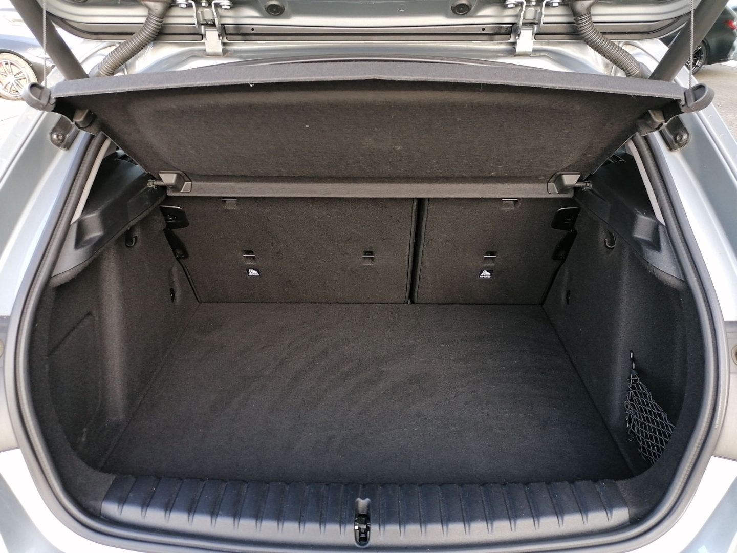 BMW 116 i Sport Line LED Navi DAB Shz Sportsitz Lenk foto 13