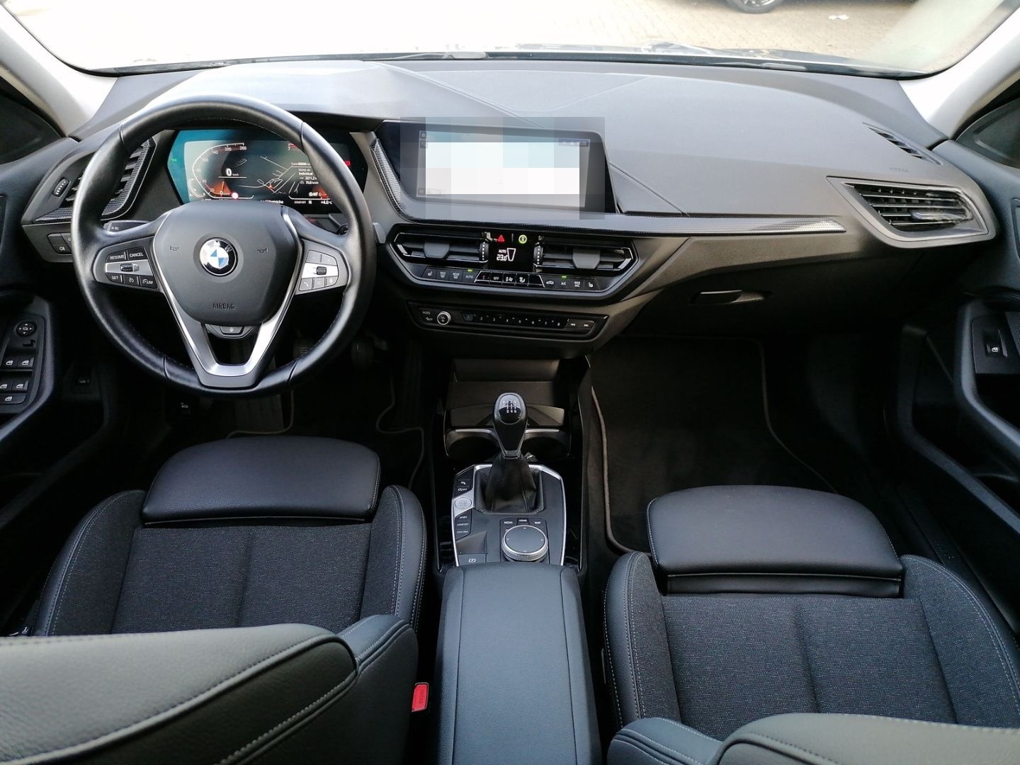 BMW 116 i Sport Line LED Navi DAB Shz Sportsitz Lenk foto 8