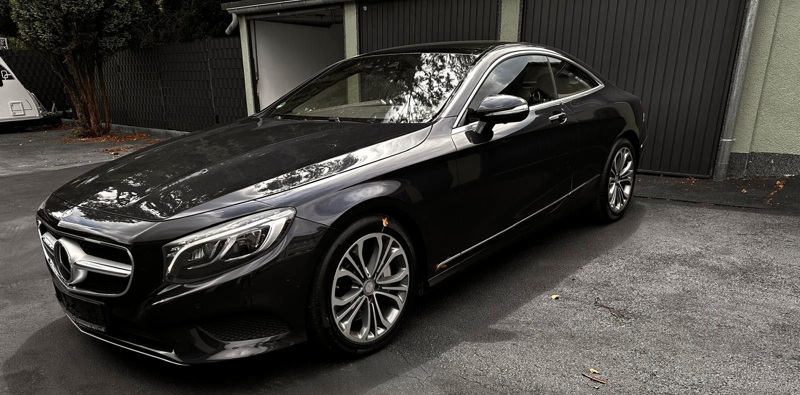 Mercedes-Benz S 500 4MATIC Coupé - foto 2
