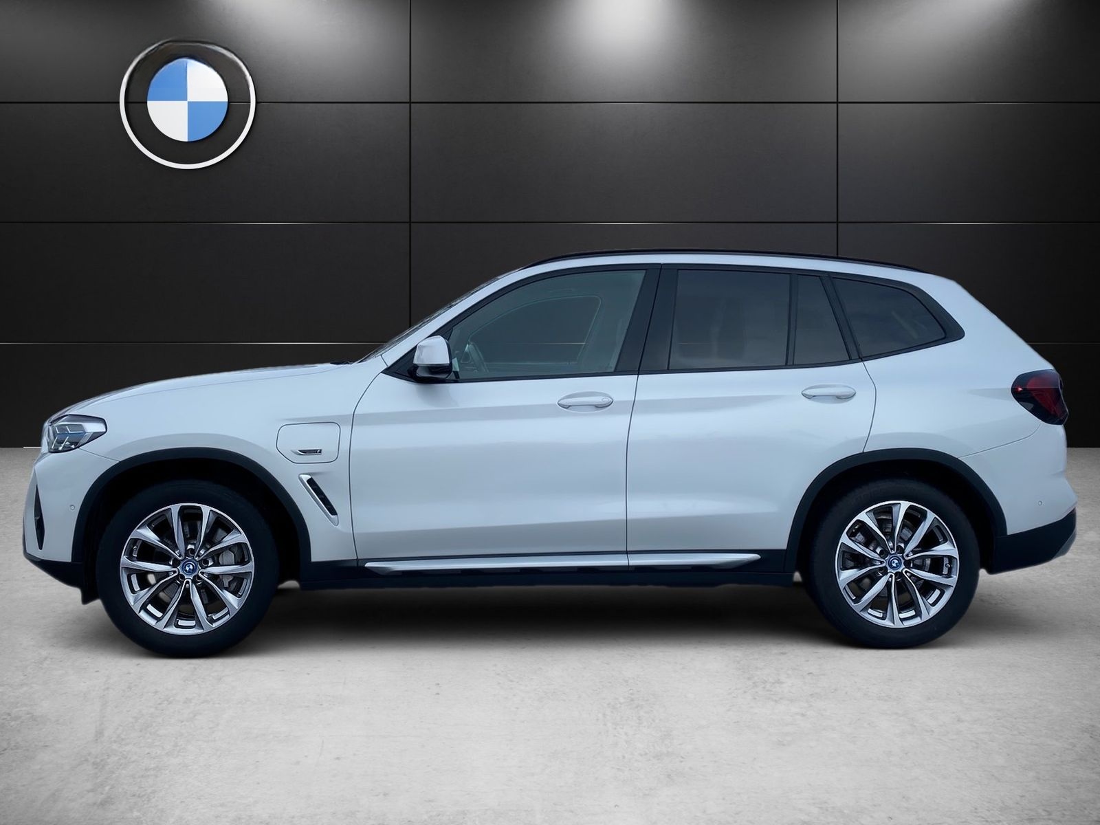 BMW X3 xDrive30e Laser HUD DA PA Komfzg HiFi SHZ v+h foto 6