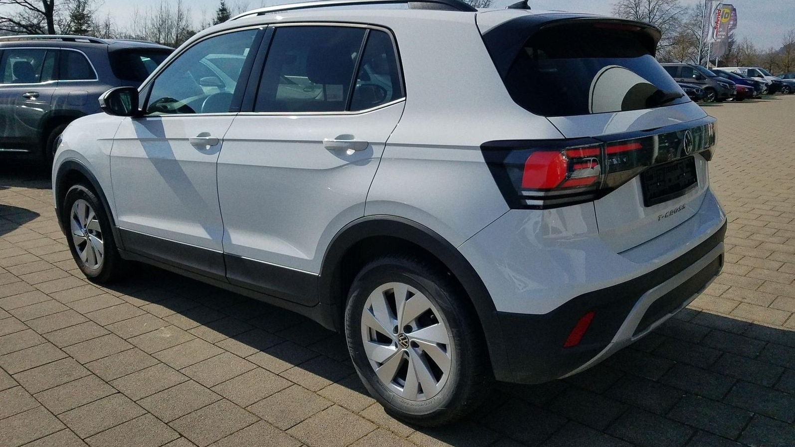 Volkswagen T-Cross 1.0 TSI, Life, IQ Drive, Light Assist... foto 5