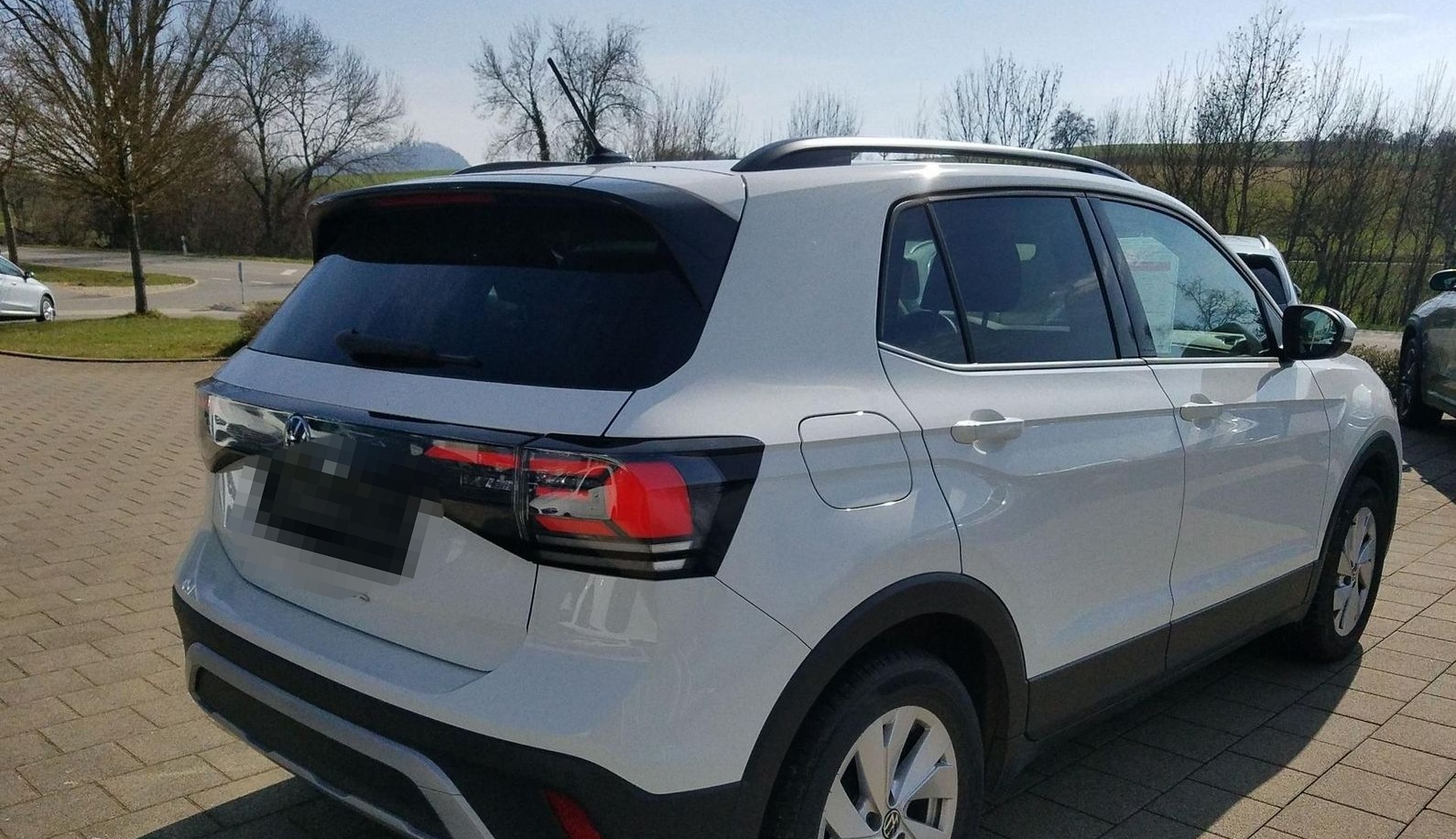 Volkswagen T-Cross 1.0 TSI, Life, IQ Drive, Light Assist... foto 7