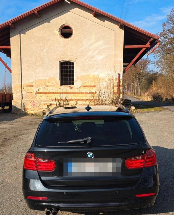 BMW 330d xDrive Touring Sport Line Automatic Spo... foto 6
