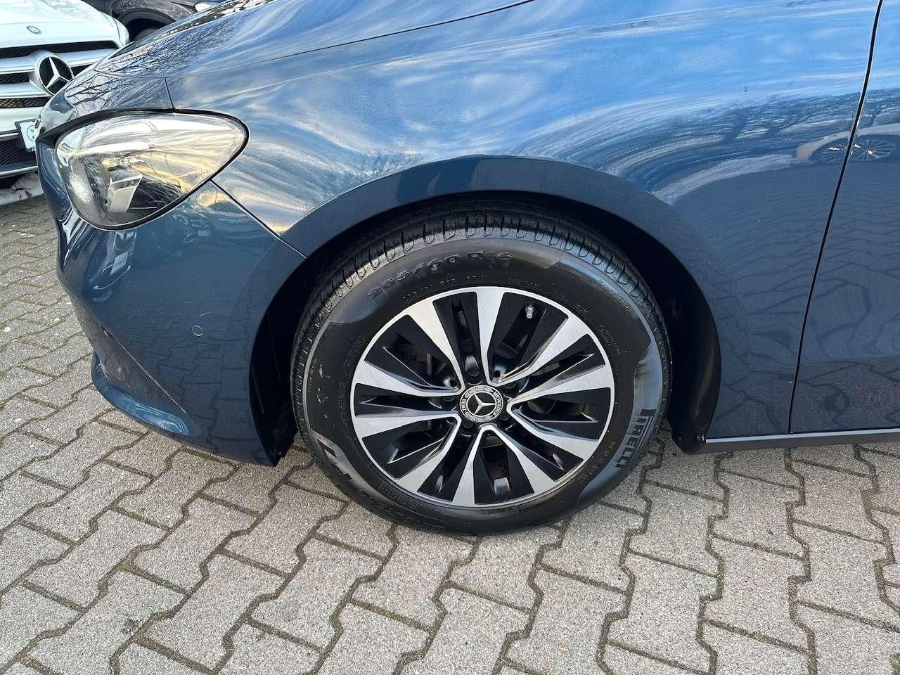 Mercedes-Benz B 180 7G-DCT Automatik foto 10