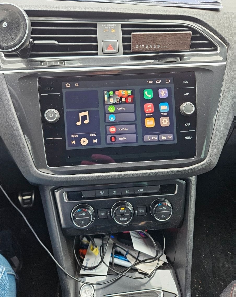 Volkswagen Tiguan 2.0 TDI SCR SOUND SOUND foto 9