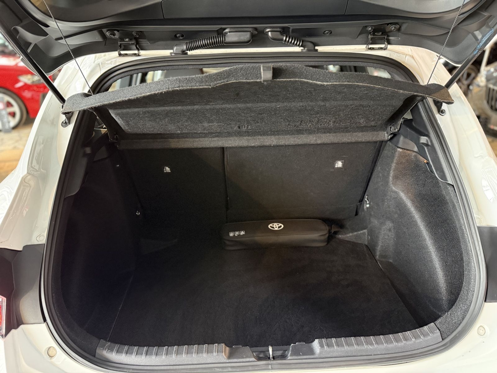 Toyota Corolla Hybrid 1.8 /Kamera / Lane / SHZ /Carplay foto 12