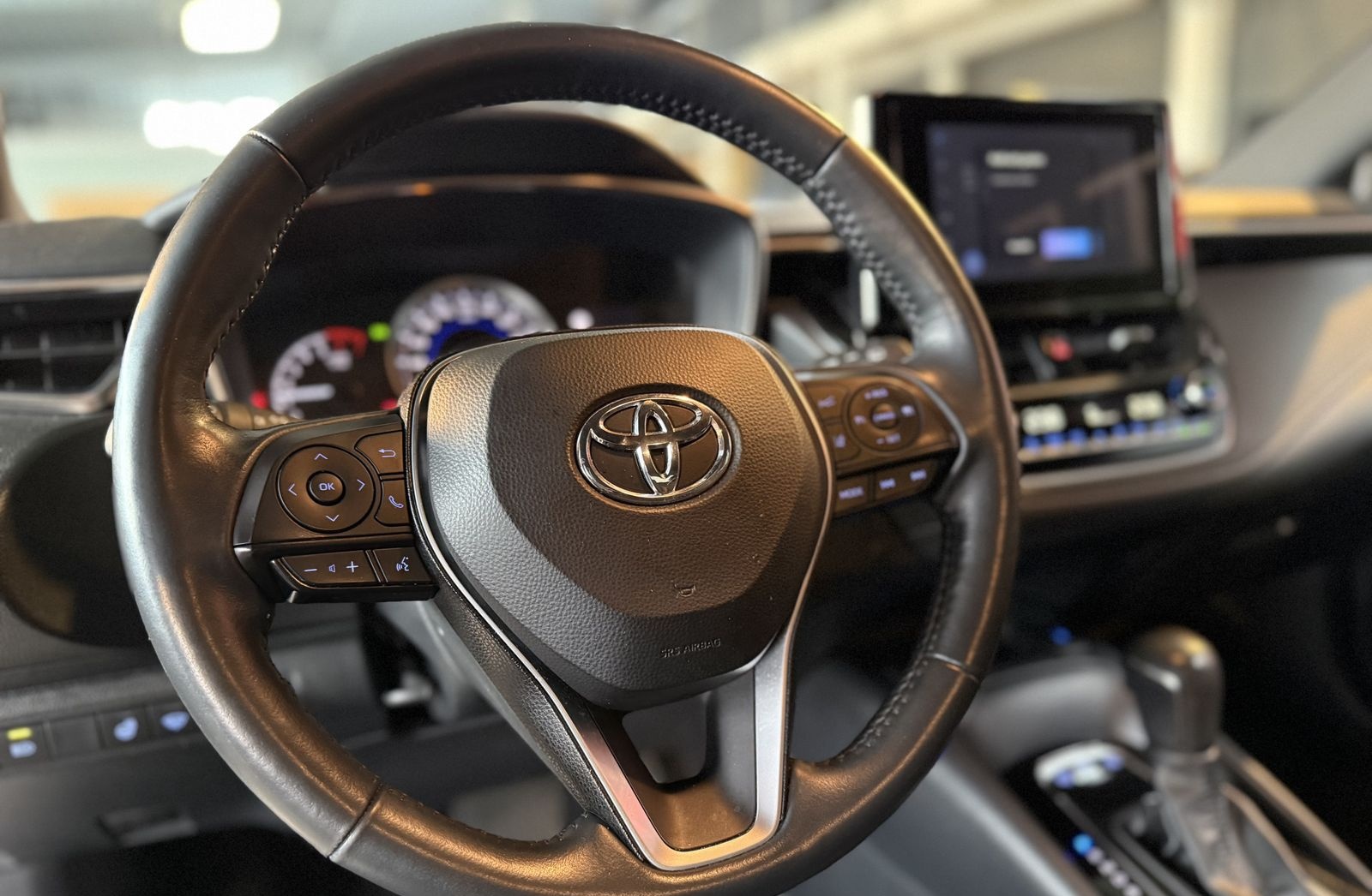 Toyota Corolla Hybrid 1.8 /Kamera / Lane / SHZ /Carplay foto 10