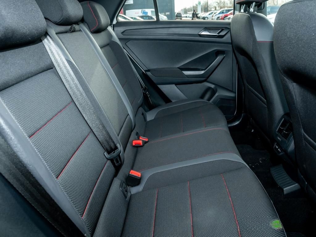 Volkswagen T-Roc 1.5 TSI DSG SPORT ACC/KAMERA/SHZ/APP-CONNE foto 7