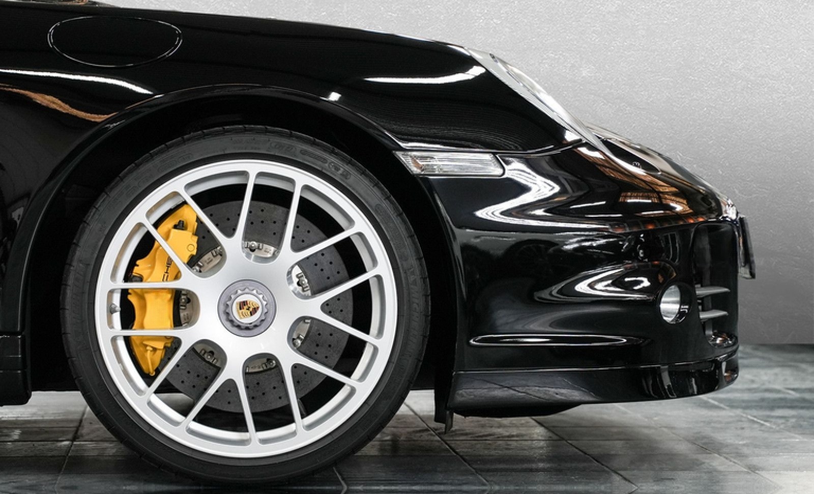 Porsche 997 Turbo S Cabrio - Exklusiver Volllederumfang foto 21