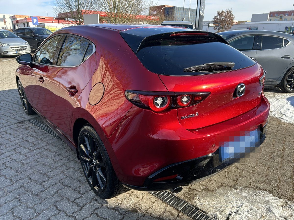 Mazda 3 2.5L e-SKYACTIV G 140ps 6AT FWD Homura foto 4
