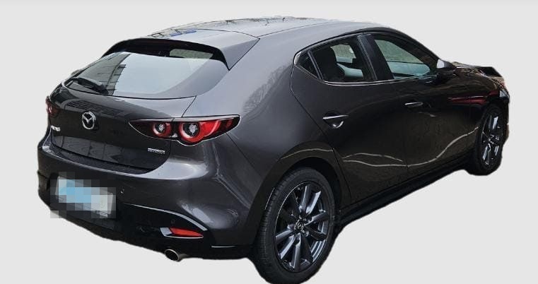 Mazda 3 2.0i Skyactiv Exclusive-Line 6AG,BOSE,360°,SCB foto 2