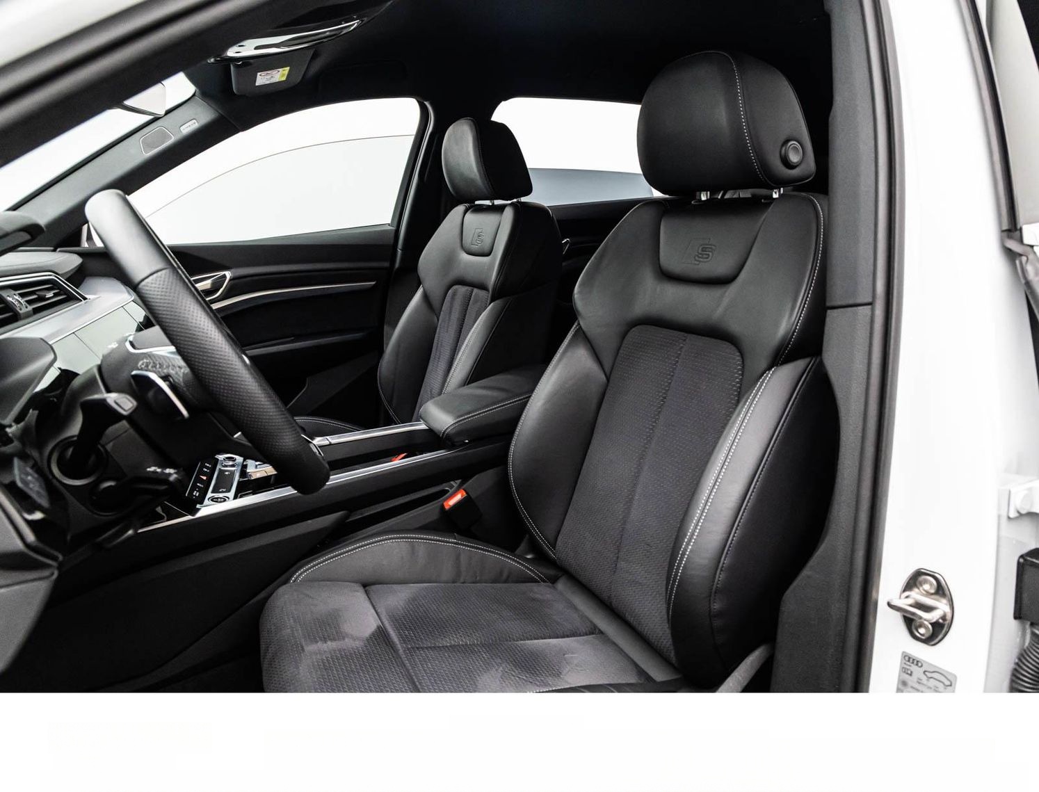 Audi Q8 E-TRON 50 Q S LINE 21Z./MATRIX/ACC/KAM./B&O foto 16