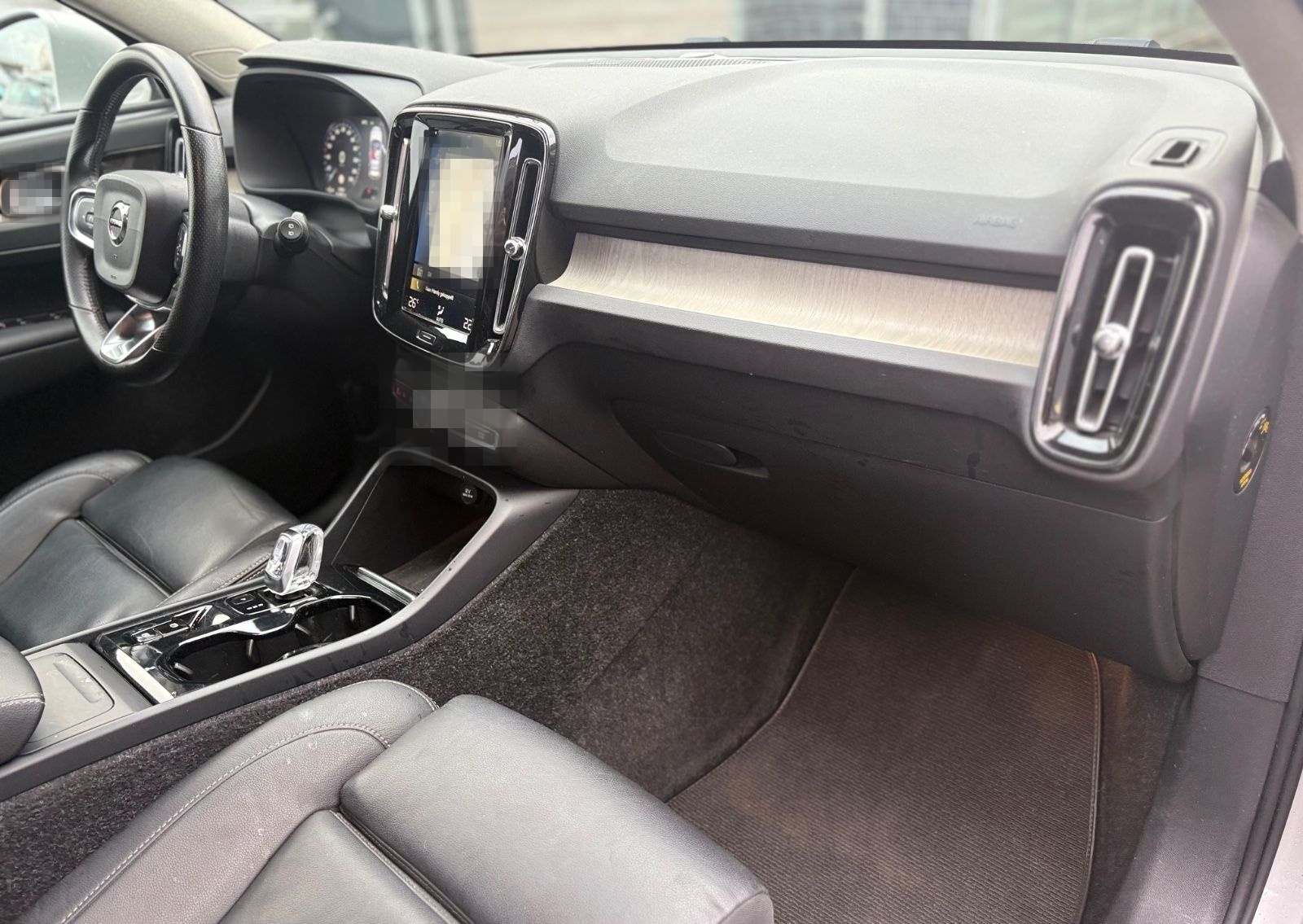 Volvo XC40 INSCRIPTION AWD*AUT*LED*LEDER*KAMERA*2.HD* foto 15