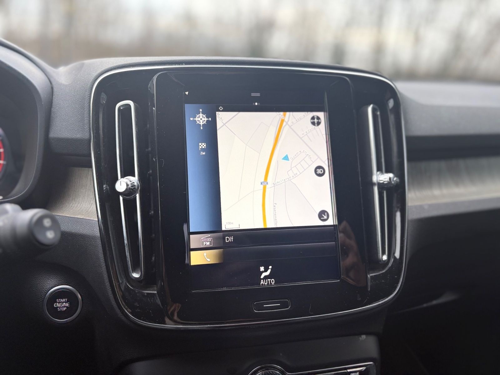 Volvo XC40 INSCRIPTION AWD*AUT*LED*LEDER*KAMERA*2.HD* foto 22