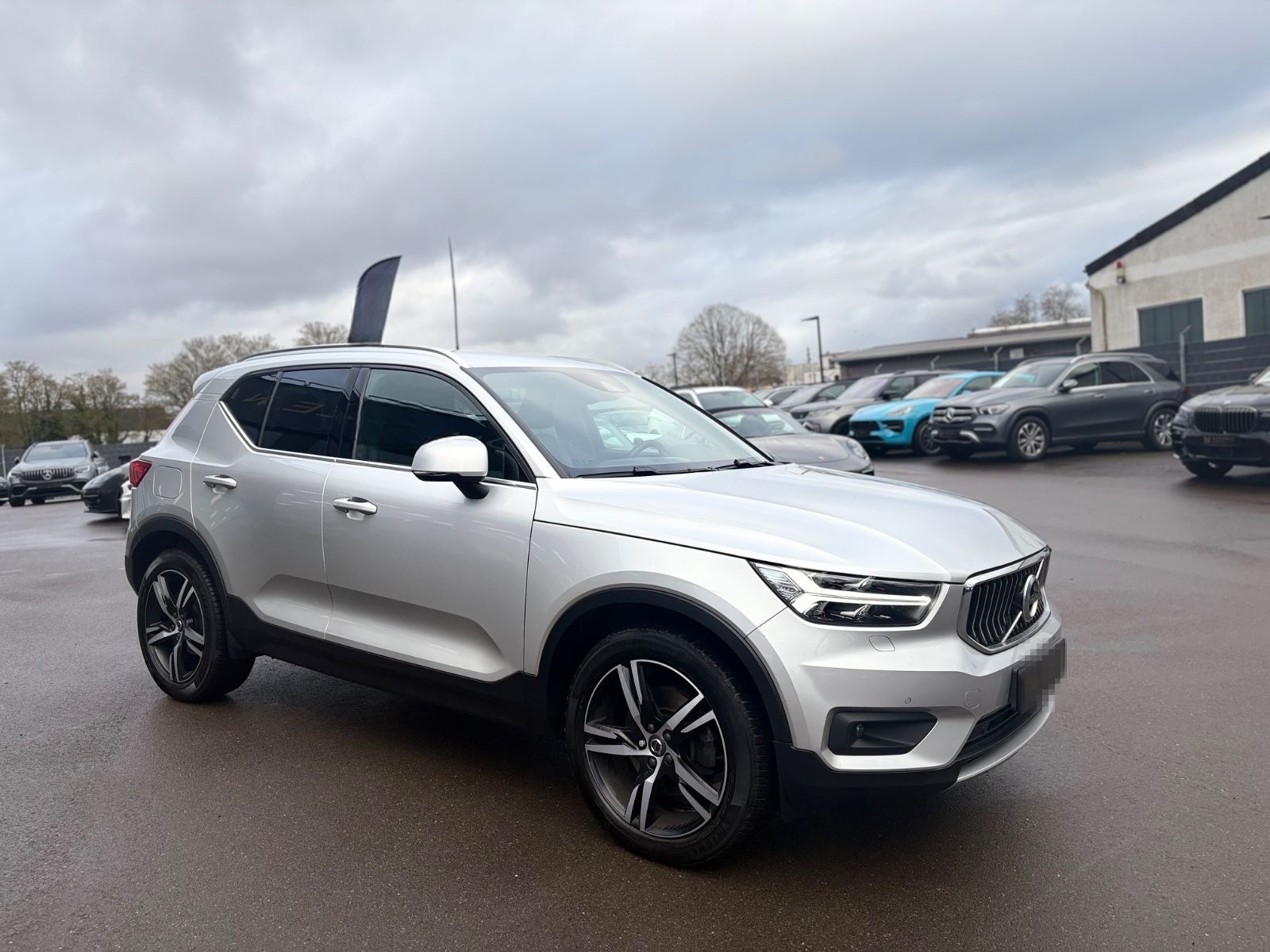 Volvo XC40 INSCRIPTION AWD*AUT*LED*LEDER*KAMERA*2.HD* foto 6