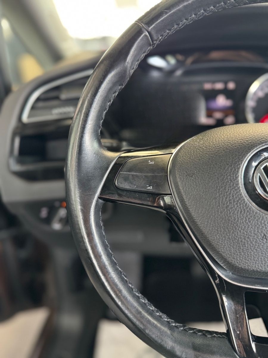 Volkswagen Touran Highline 1.4 TSI *DSG*Navi*PDC`s*LED* foto 19