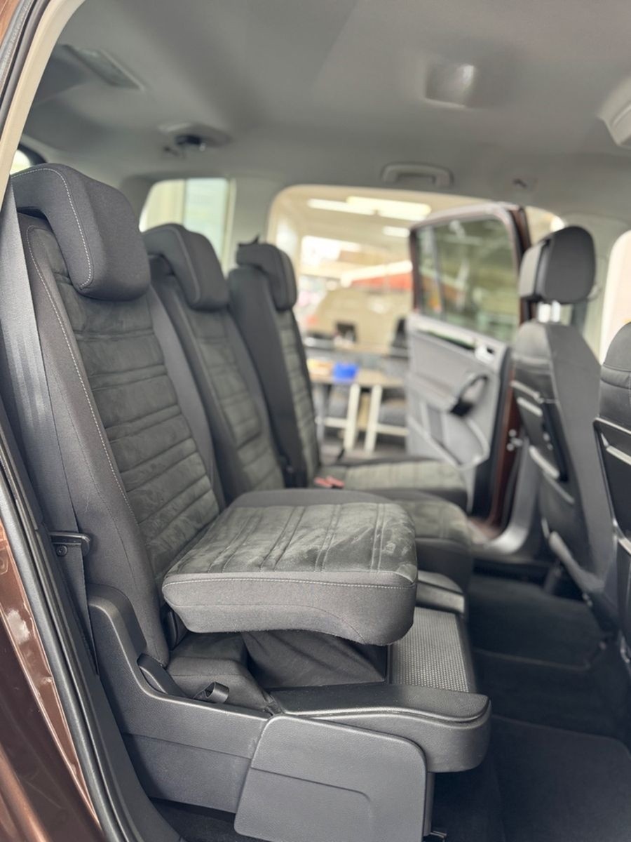 Volkswagen Touran Highline 1.4 TSI *DSG*Navi*PDC`s*LED* foto 22